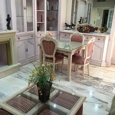 Apartment Gran Piso Familiar Cerca De La Estacion Capacidad 10 Personas *